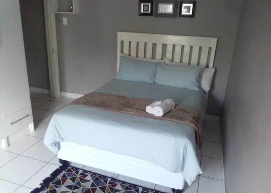 7 Bedroom Property for Sale in Quigney Eastern Cape